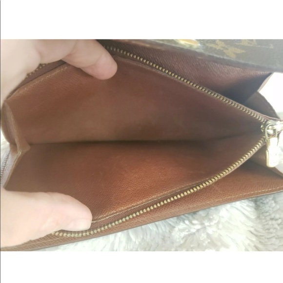 Louis Vuitton Authentic Vintage Accordion Wallet - Picture 14 of 16